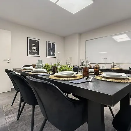 Apartment Event- & Komfortzone Fuer Gruppen In *